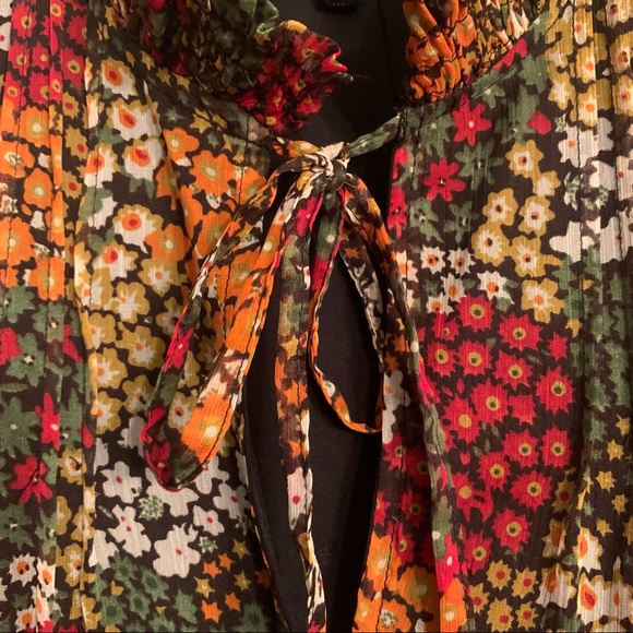 Walter Baker Alonzo Ruffle Dress in Poppy Fields Size 4 - Picture 5 of 7